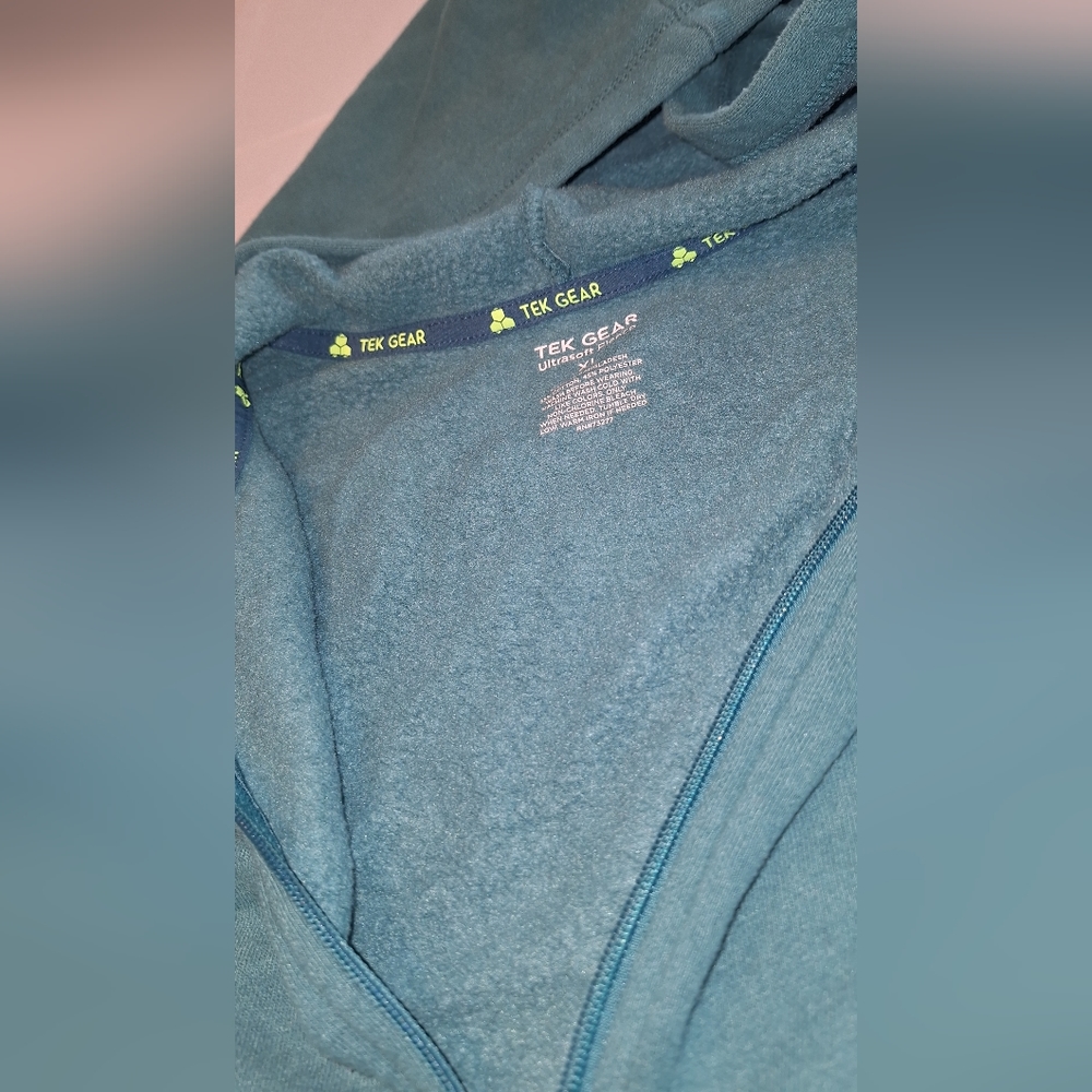 Tek Gear